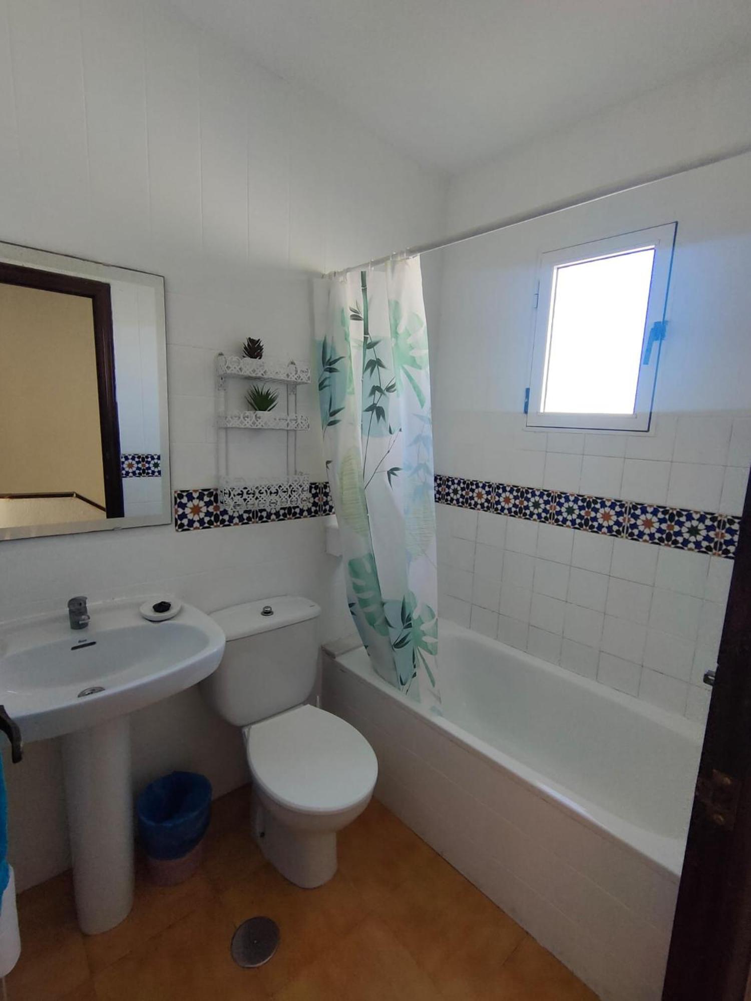 Apartment Los Locos Beach With Balcony And Wi-Fi Torrevieja Exterior photo