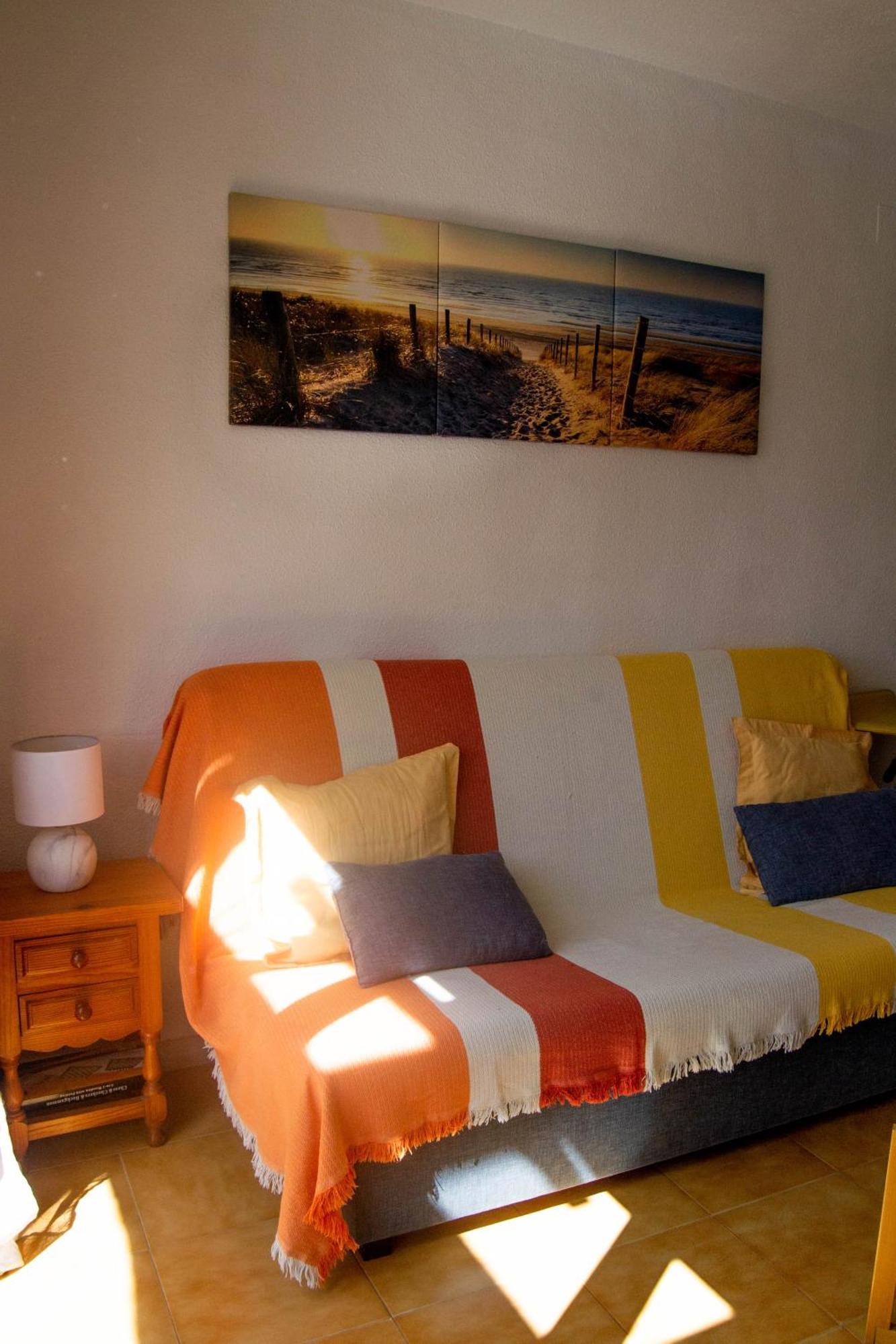 Apartment Los Locos Beach With Balcony And Wi-Fi Torrevieja Exterior photo
